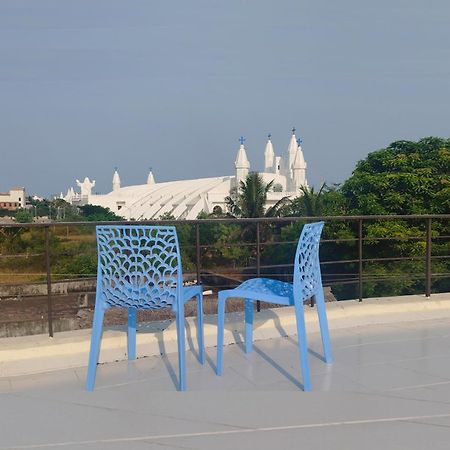 Velanganni Vinodth Homestay Exterior foto